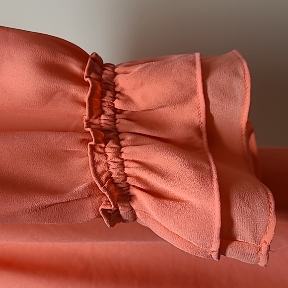 NWOT. WHBM Blouse Size XXS - Picture 4 of 7